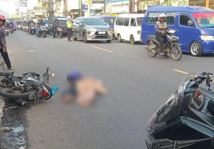 Gagal Nyalip, Pengendara...