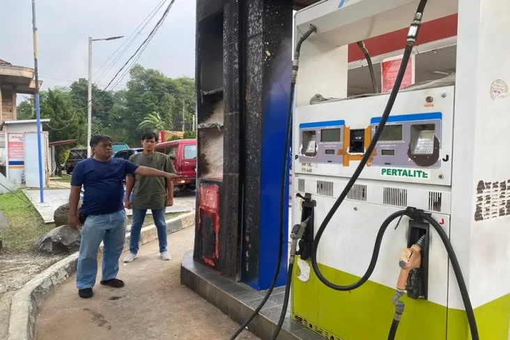 Korsleting, Motor Pedagang...