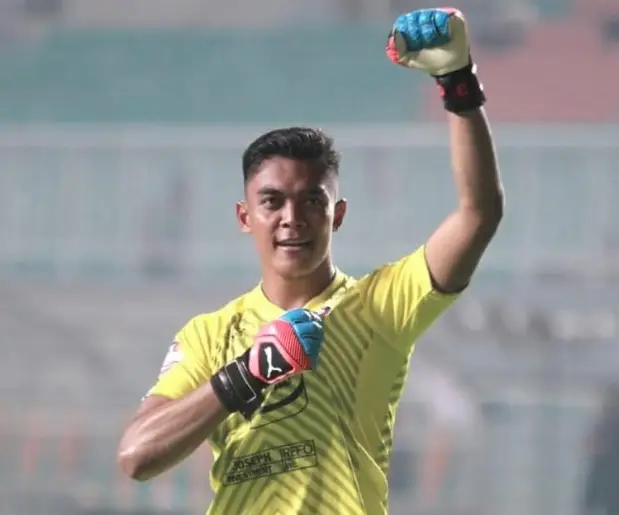 Penjaga Gawang Teguh...