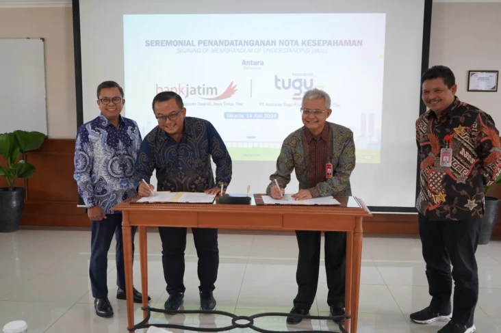 Bank Jatim Perluas Kerja...