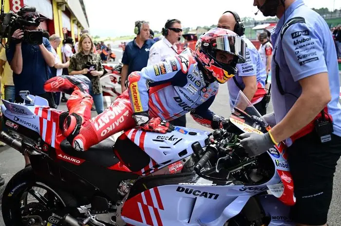Alasan Ducati Pilih...