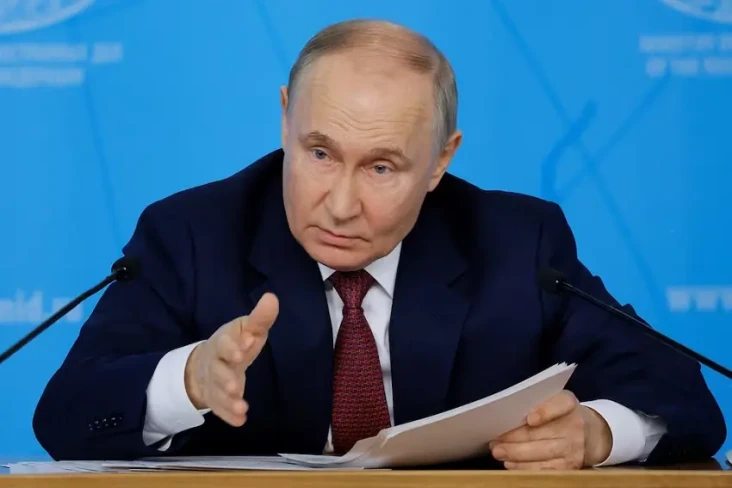 Vladimir Putin: Rusia...