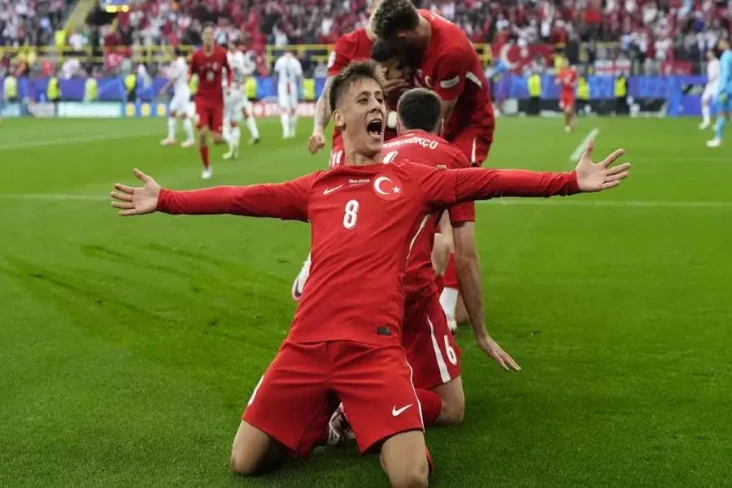 Pecahkan Rekor Cristiano...