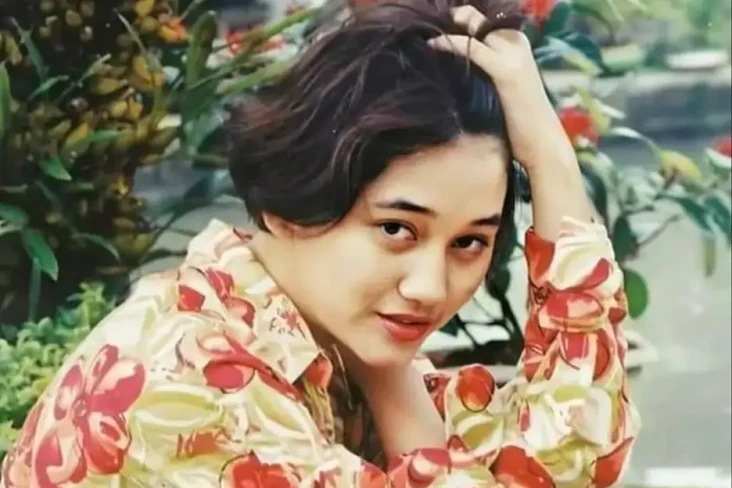 10 Artis Indonesia Meninggal...