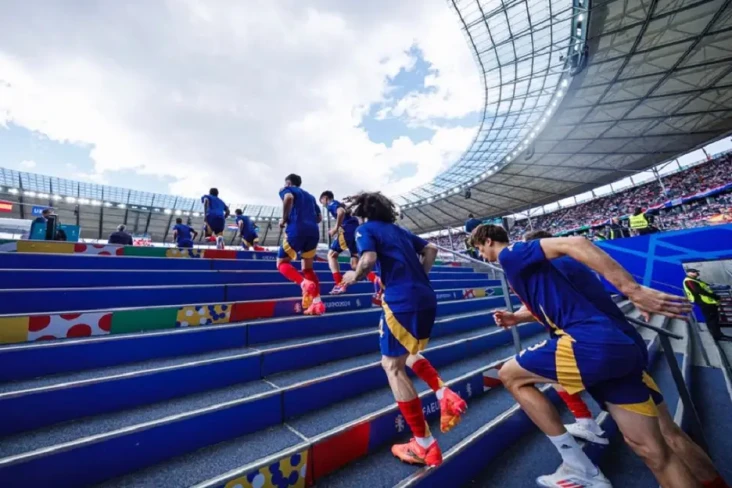 Spanyol vs Italia, Siapa...