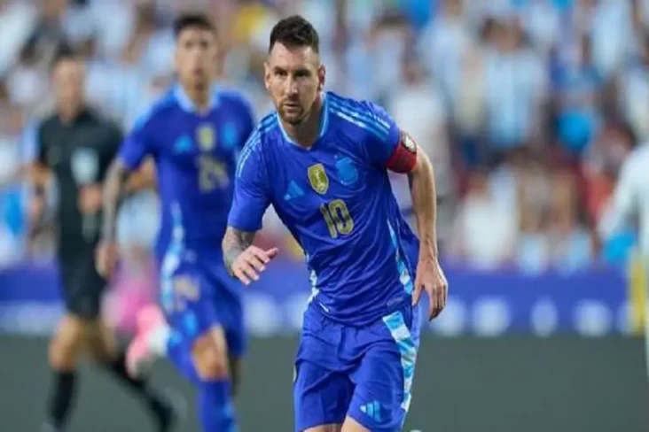 Messi Sayangkan Neymar...