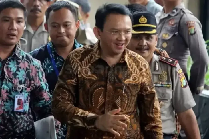 Masuk 10 Nama yang Direkomendasi...