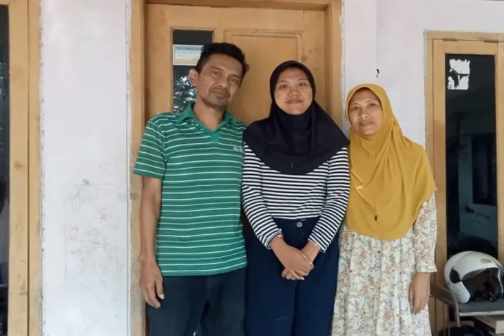 Kisah Loves, Anak Penjual...