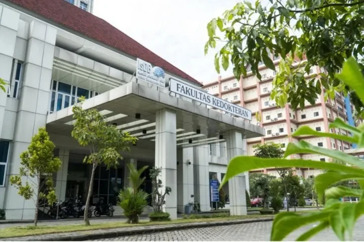 Tertarik Daftar Fakultas...