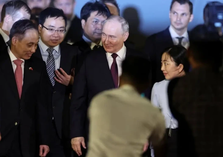 Rusia dan Vietnam Kompak...