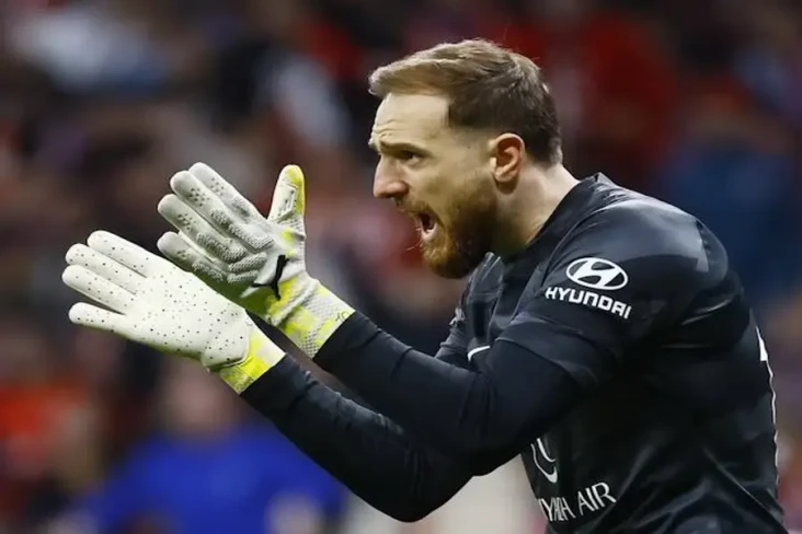 Chelsea Berburu Kiper...