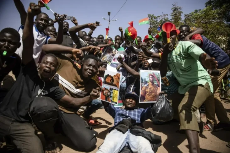 Burkina Faso Berada...