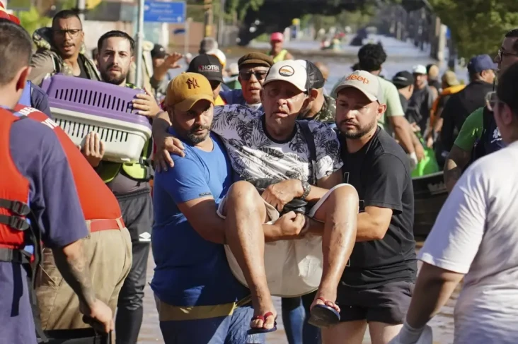 Ribuan Pria di Brasil...