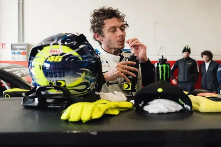 Valentino Rossi dan...