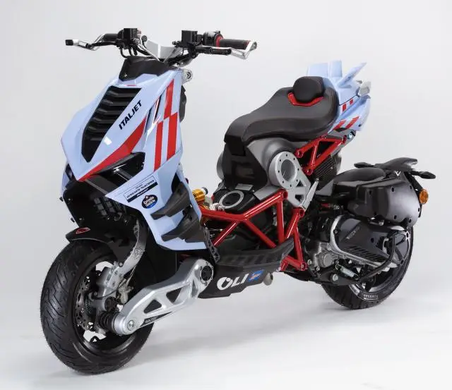 Replika MotoGP Italjet...