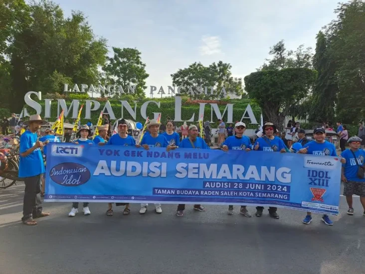 Warga Semarang Antusias...
