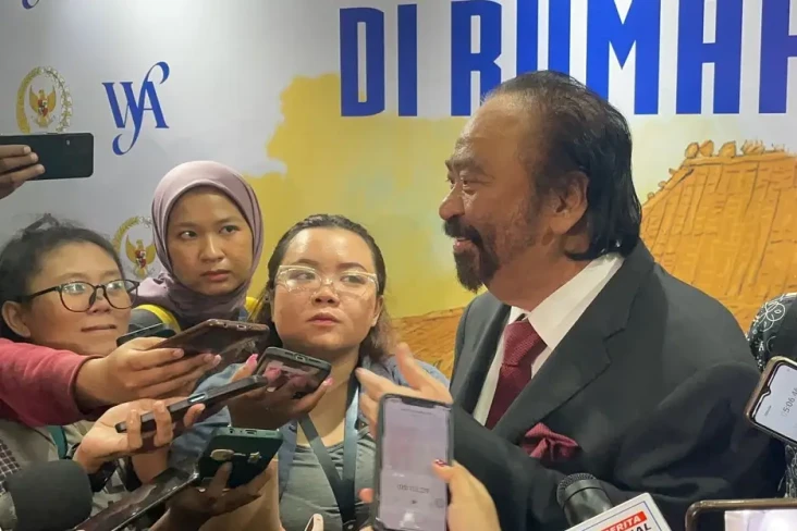 Surya Paloh Tanggapi...