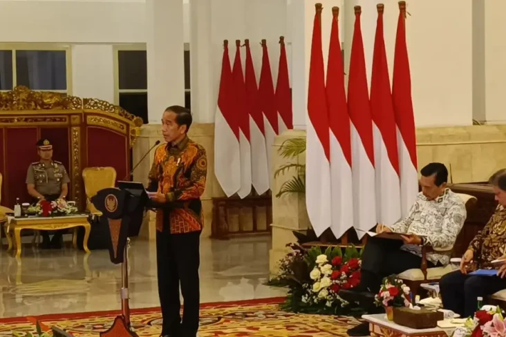 Jokowi Minta Menterinya...
