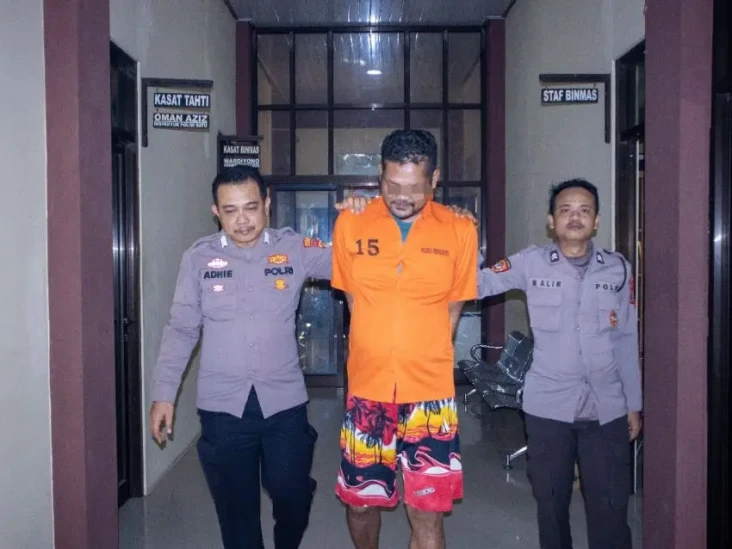 Dukun di Pringsewu Ditangkap...