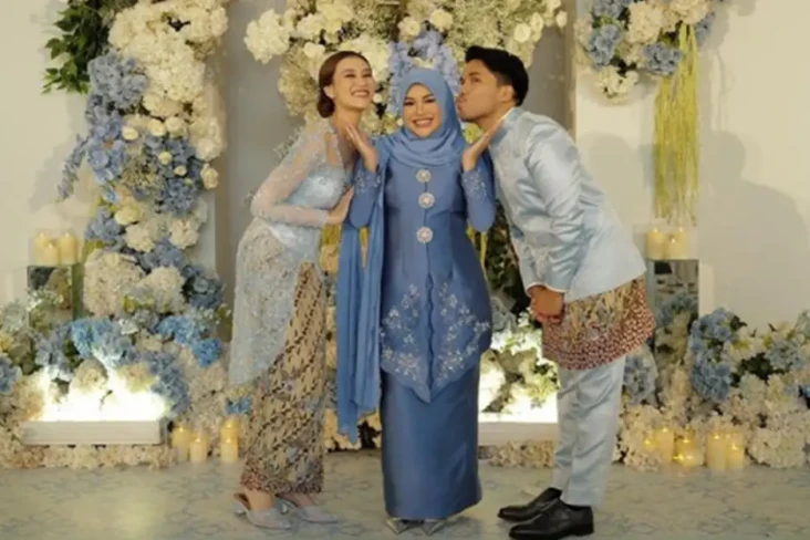 Acara Lamaran Thariq-Aaliyah...