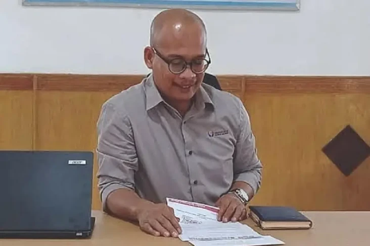 Siswi Tak Naik Kelas...