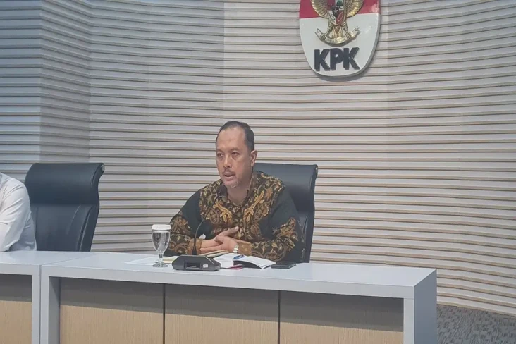 KPK Usut Dugaan Korupsi...