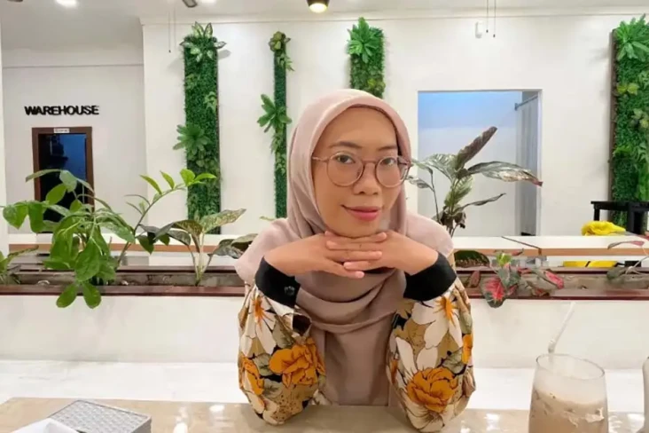Nurhanafia Hamzah, Perjalanan...