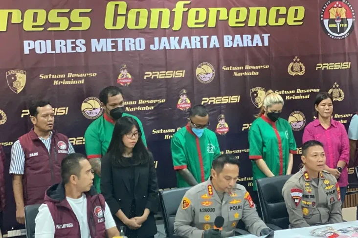 Penampakan Virgoun dan...