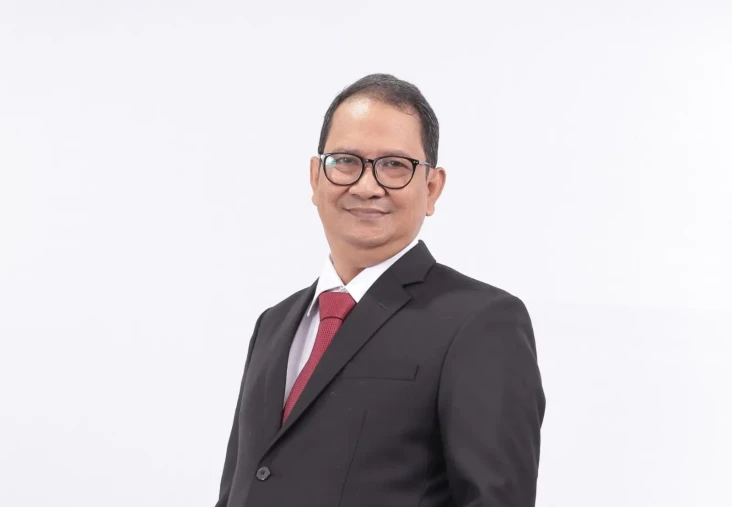 Profil dan Kekayaan...