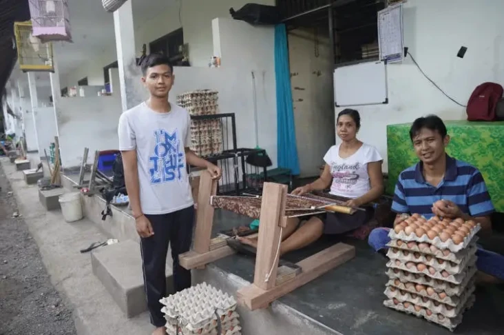 Cerita Wayan, Anak Penjual...