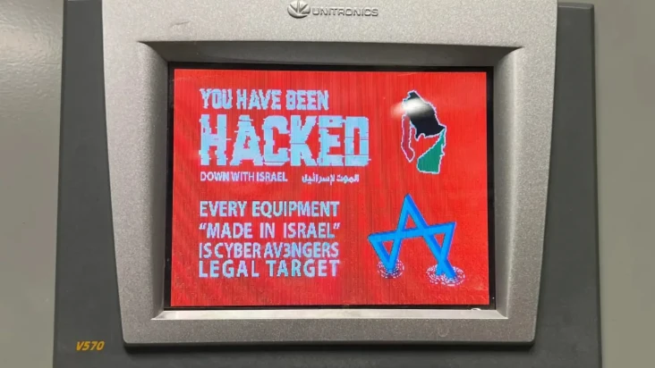 10 Hacker Paling Terkenal...
