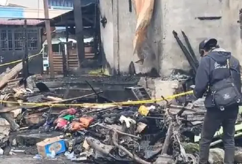 Kebakaran Rumah Wartawan...