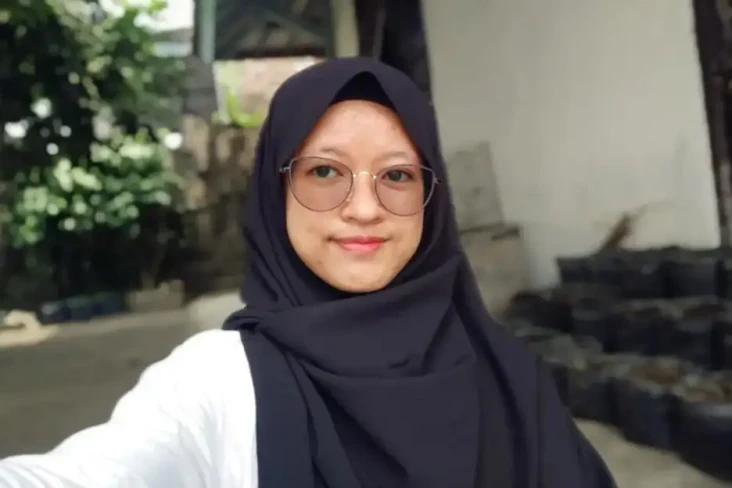 Amalia Rizki Assidiq,...