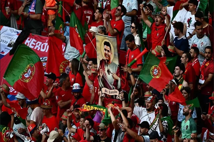 Ronaldo Pemain Paling...