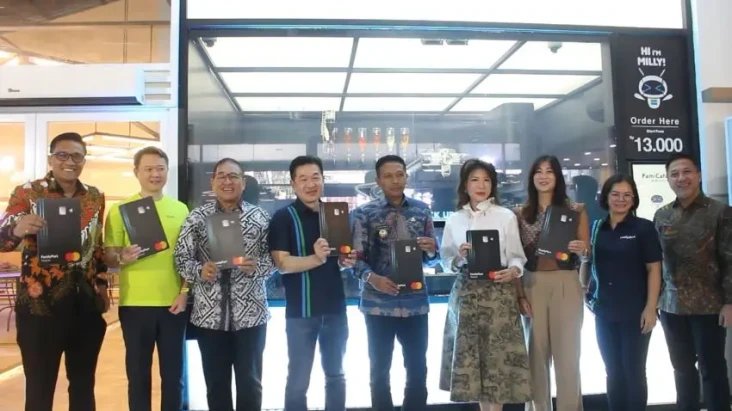 MNC Bank Luncurkan FamilyMart...
