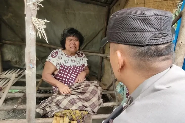 Nestapa Asni Siregar,...