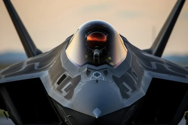 F-22 Raptor, Jet Tempur...