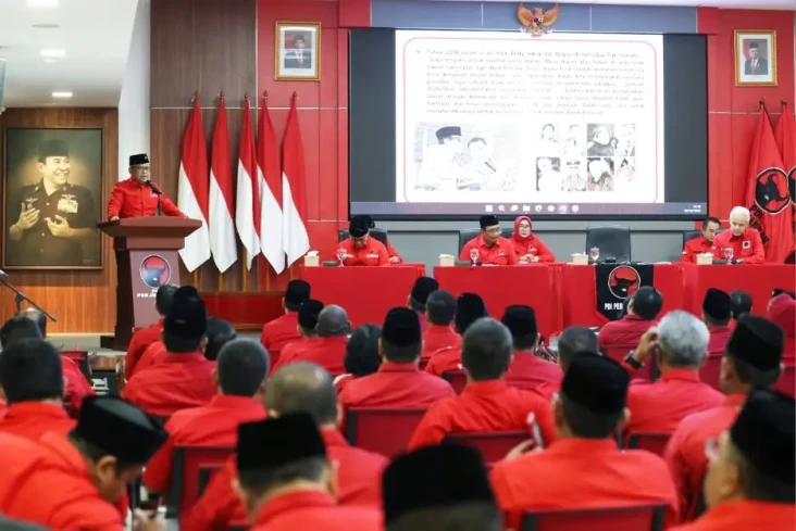 Hadapi Pilgub Jateng,...