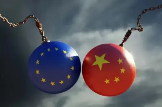 Perang Berlanjut, China...