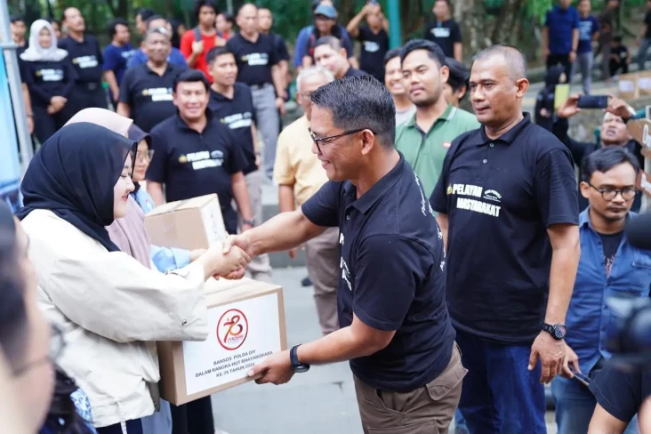 Komunitas UGM Peduli...