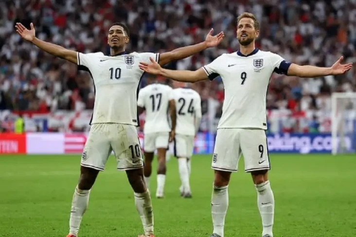Inggris Terseok-seok...