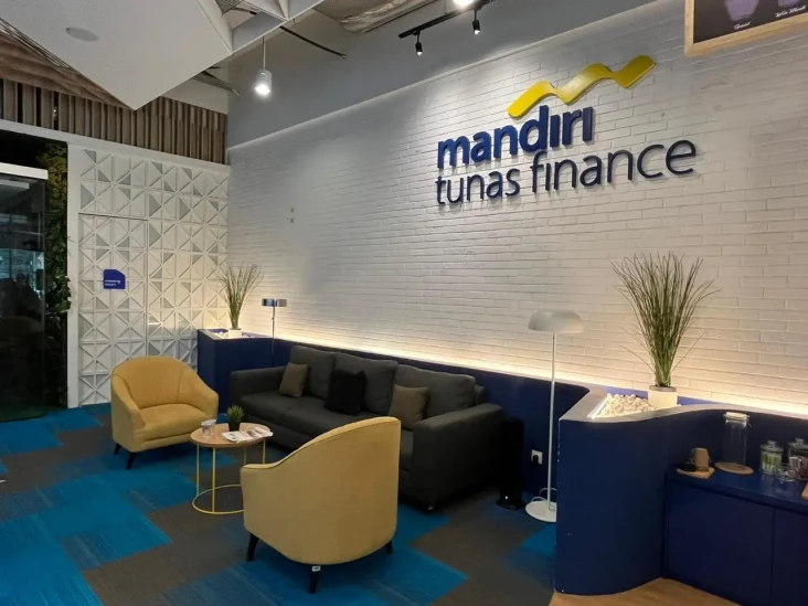 Mandiri Tunas Finance...