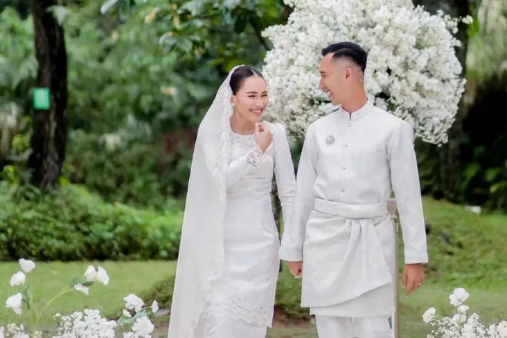 Ayu Ting Ting dan Muhammad...