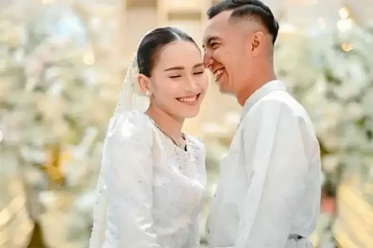 Ayu Ting Ting Tegar...