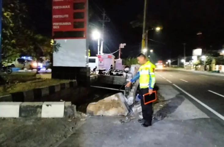 Kecelakaan Tragis di...