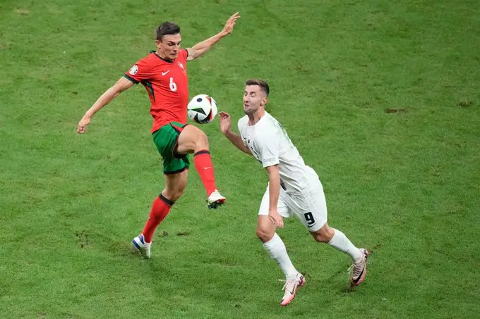 Portugal vs Slovenia...