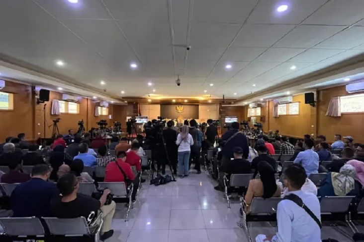 Tim Kuasa Hukum Pegi...
