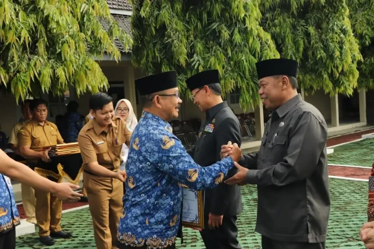 Reputasi Bersih Antikorupsi,...