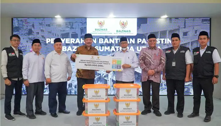 BAZNAS Sumut Salurkan...