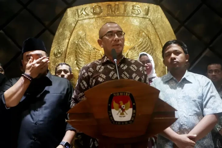 Hasyim Asyari Dicopot...